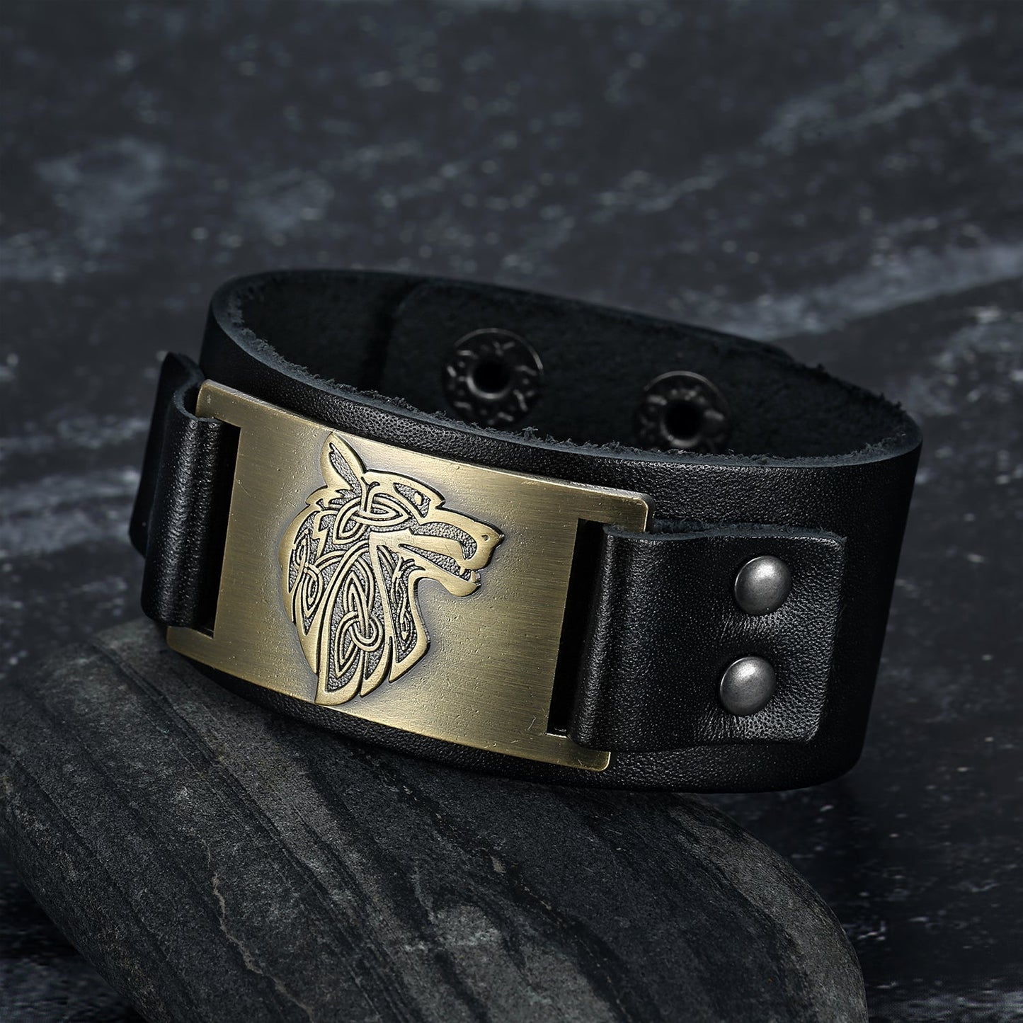 Nordic Pride Leather Nordic Grey Wolf Head Arm Cuff