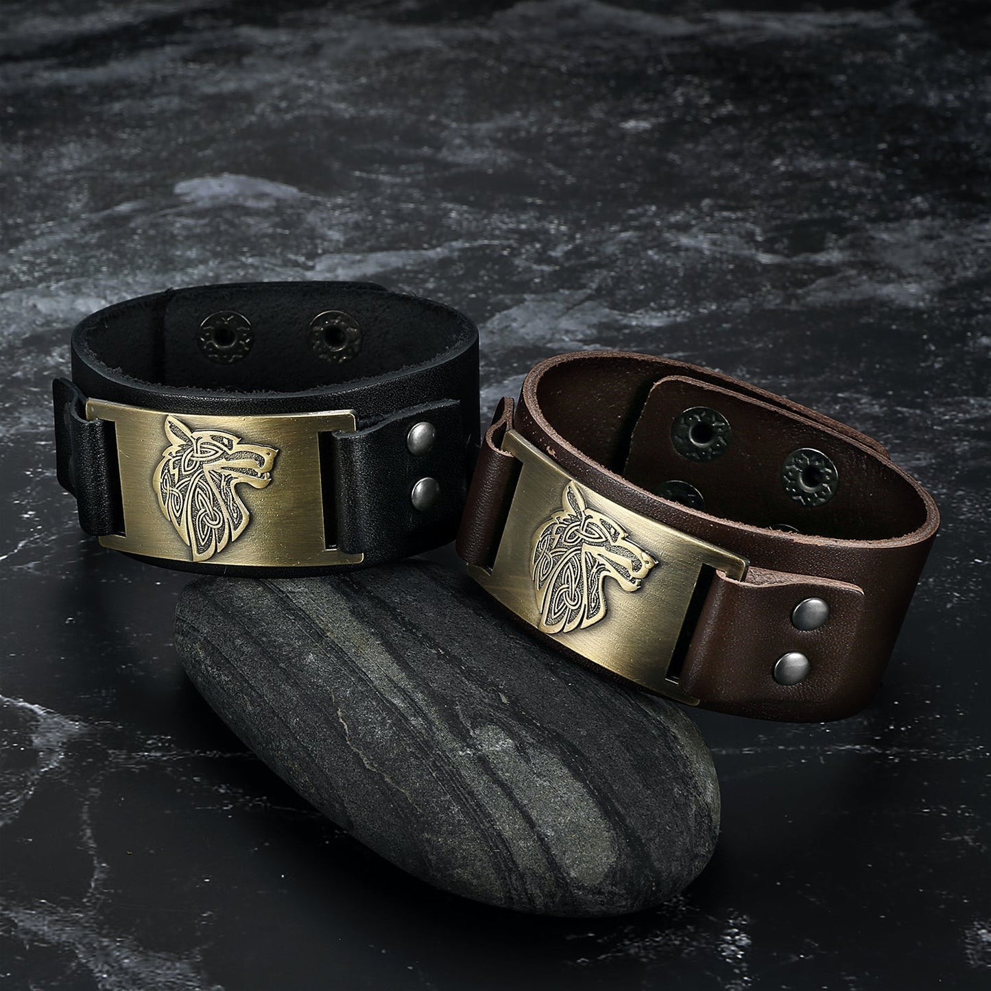 Nordic Pride Leather Nordic Grey Wolf Head Arm Cuff