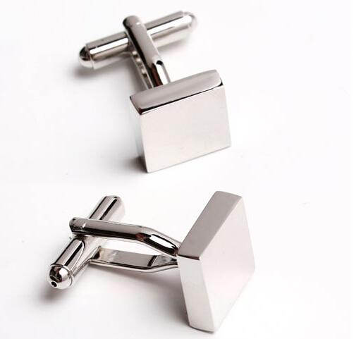 Fineries Savings Club Wilhelm Cufflinks