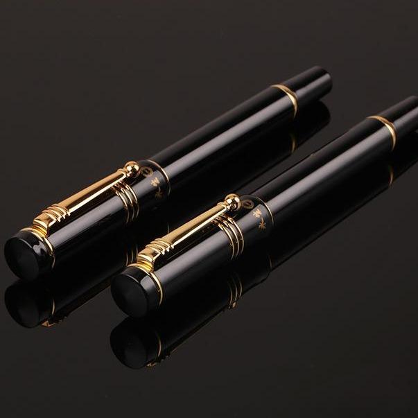 Fineries Savings Club Edgar Fountain Pen